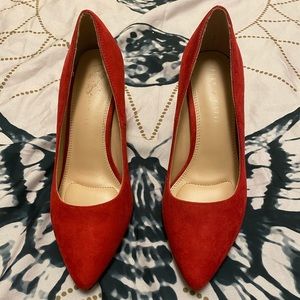 Kelly and Katie Rosewell heels